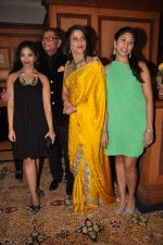 Shobha De at Shobha De_s felicitation by Veuve Clicquot on 5th Oct 2012 (45).JPG